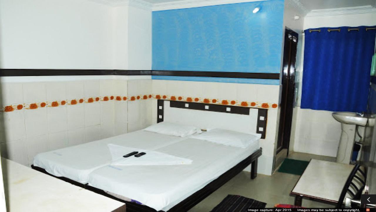 Hotel Manorama Inn Khammam Zewnętrze zdjęcie